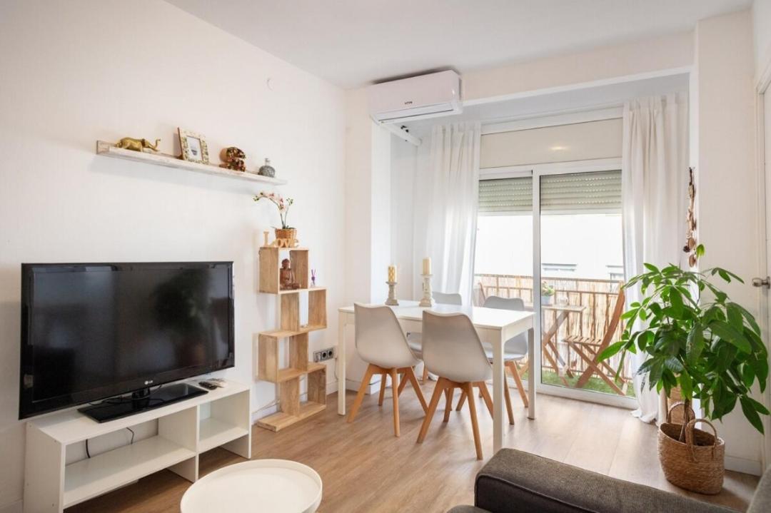 2 Habitaciones Hospitalet L'Hospitalet de Llobregat Buitenkant foto